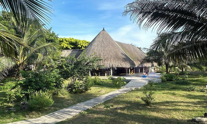 Bocagrande Cabin | Peaceful cabin fronting the Beach in TierraBomba Island, near Cartagena