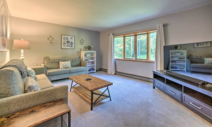Catskill House | Peaceful Catskills Escape w/ Private Pool!