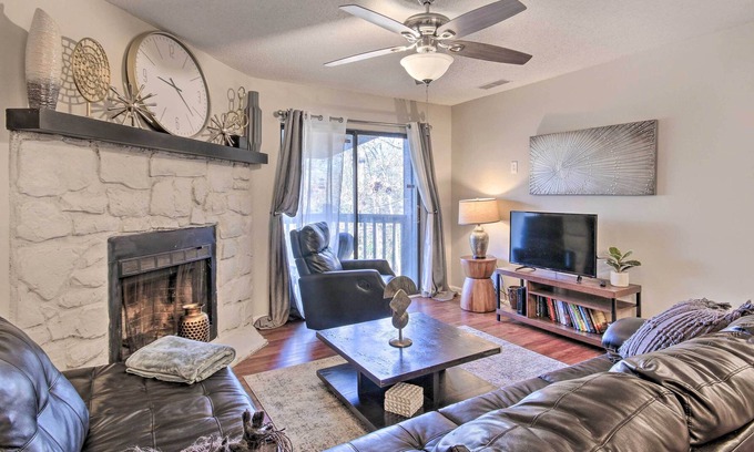 Harbison Condo | Peaceful Columbia Condo - Hiking On-Site!