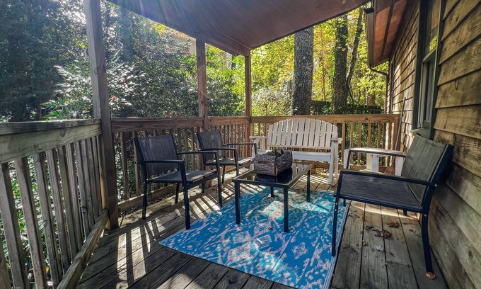 Avery Creek House | Peaceful Cottage in the Woods, Centrally Located!