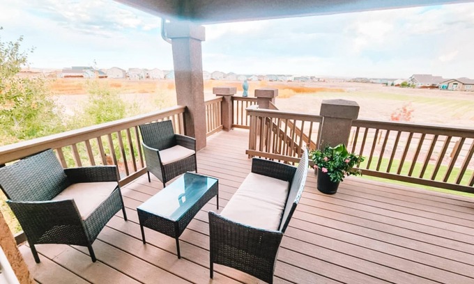 Elbert House | Peaceful Falcon Hot Tub Pet Friendly 3 King Bedsnn