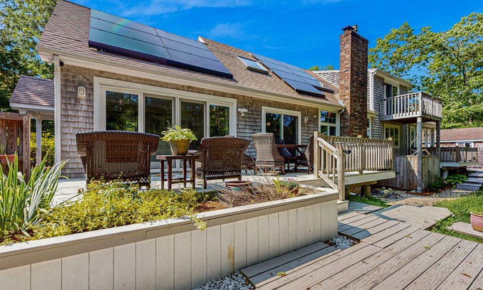 East Falmouth House | Peaceful home convenient to bike path, beaches, shopping, dining & entertainment
