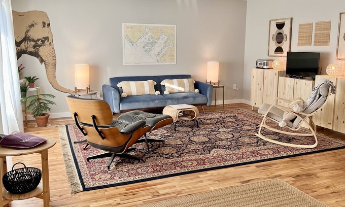 Brentwood-Darlington House | Peaceful, Newly Renovated Home Away From Home