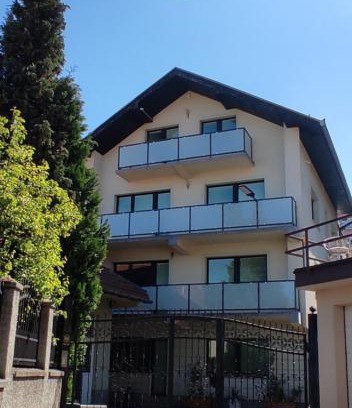 Novo Sarajevo Villa | Peaceful Vacation Villa & Garden