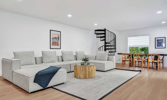 Delray Beach Villa | Peaceful Villa Lauren: 4-min walk to beach