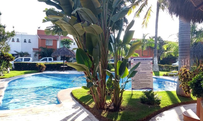 Valle Dorado House | peacefull retreat with pool, nearby beaches within secure gated community.nnnn