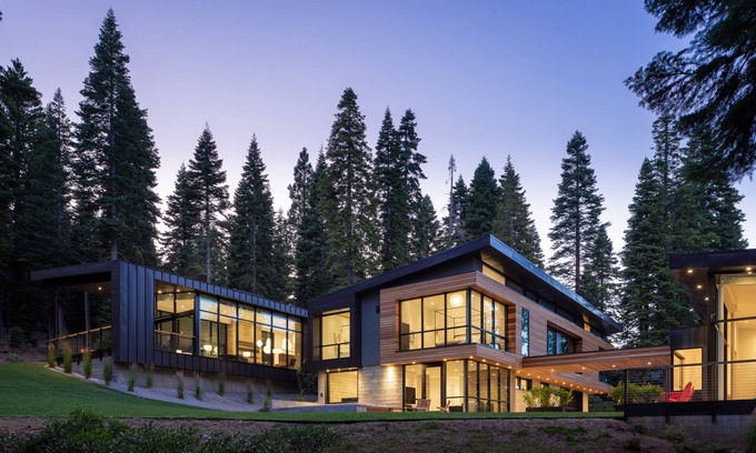 Truckee House | Peak Perfection at Martis Camp - Monthly Rental - Sleeps 18 - Includes Guest House
