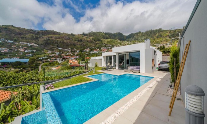 Arco da Calheta House | Pearl of Calheta by An Island Apart
