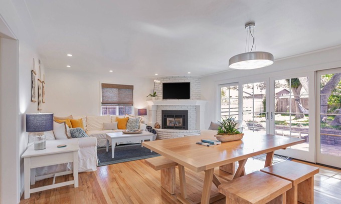 Del Monte Forest House | ~Pebble Beach Cottage, Close to Beach~