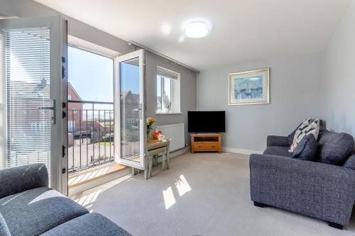 Felixstowe House | Pebble Beach - Felixstowe