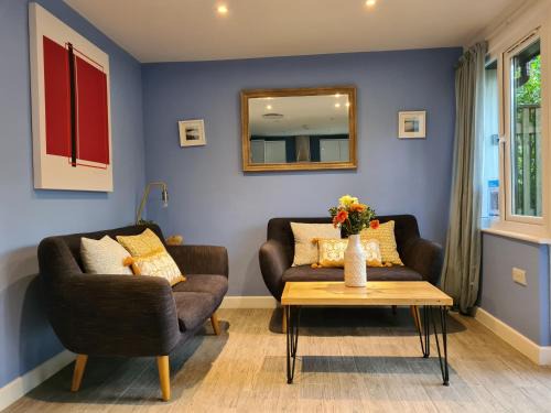 Lelant House | Pebble Cottage