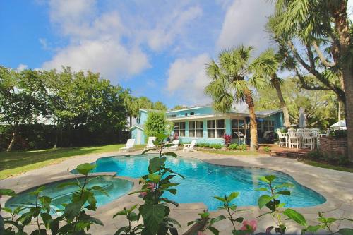 Stuart House | Pelicans Landing