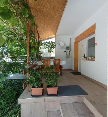 Balatonkiliti Apartment | Pelso Holiday Apartments Hóvirág