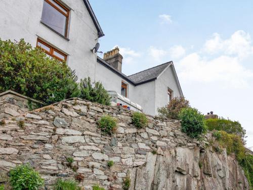 Llanllyfni House | Pen Y Graig