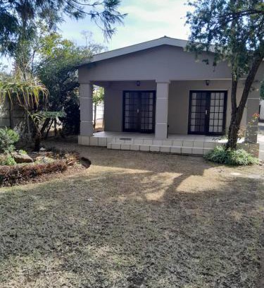 Piet Retief Apartment | Pendora Lodge Measroch str 13a Piet Retief