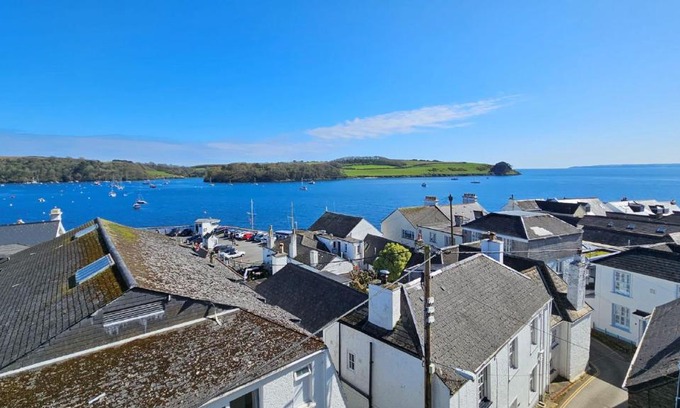 St. Mawes House | Pennant