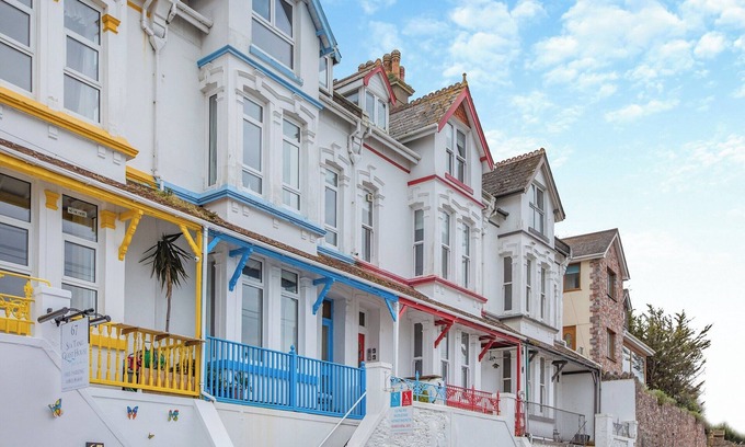 Brixham Cottage | Penny Steps - UK47164