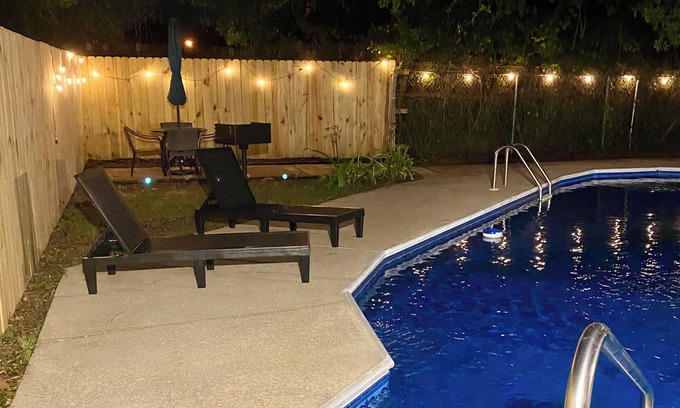 Pensacola Heights House | Pensacola's Pool Home hideaway