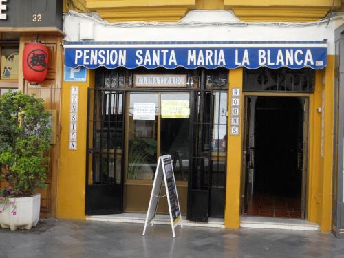 San Bartolome House | Pensión Santa María la Blanca