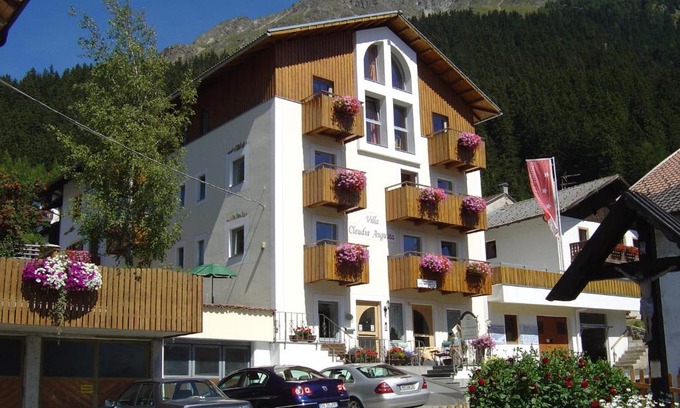 Resia Bed & Breakfast | Pension Villa Claudia Augusta