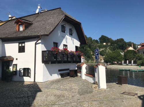 Cesky Krumlov House | Pension Wok