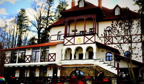 Sinaia House | Pensiunea Alex