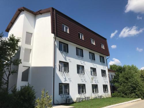 Otopeni House | Pensiunea Otopeni