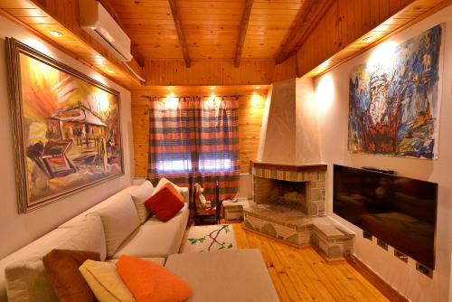 Golem Apartment | Penthouse of the Rising Sun