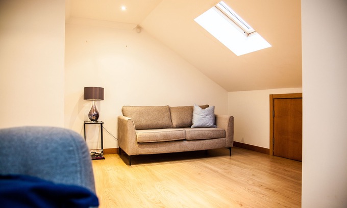 Liverpool Apartment | Penthouse-Parking-Contractors, LongStay - 20%