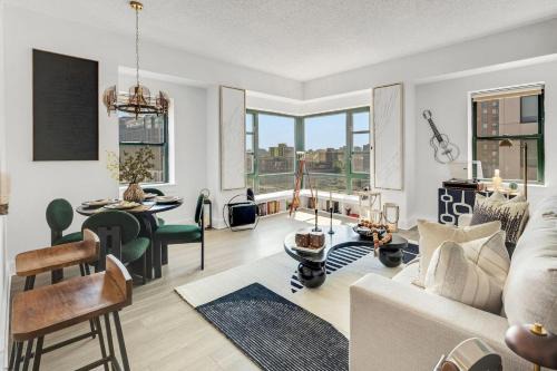 Downtown Apartment | Penthouse Perfection With Unmatched Skyline Views