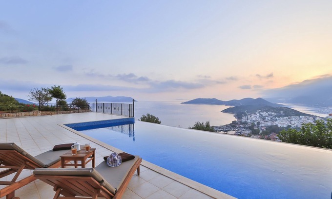 Kas Apartment | Penthouse The Grand, Duplex Apartment With Breathtaking Panoramic Sea Views