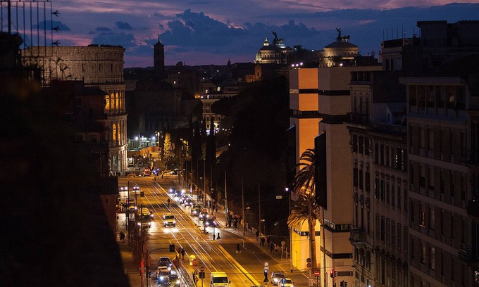 Monti Apartment | Penthouse with large terrace overlooking Colosseum and center of Rome.