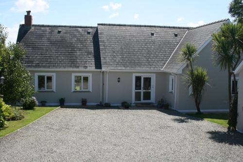 Carnhedryn Bed & Breakfast | Pentigili