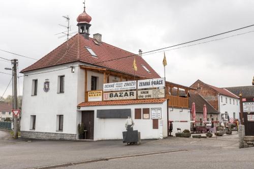 Benesov House | Penzion Bedrč