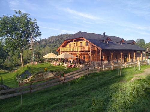 Ceske Zleby Hotel | Penzion Farma Žleby