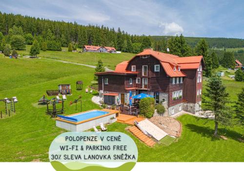 Pec pod Snezkou Hotel | Penzion Logla