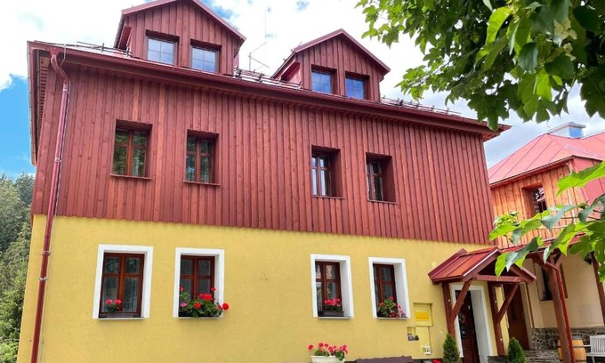 Zelezna Ruda Ski Chalet | Penzion Pohádka