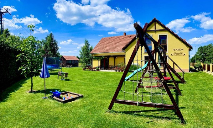 Lukov Apartment | Penzion Sarton