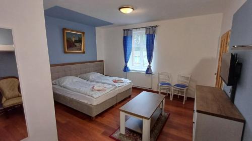 Dobsin House | Penzion Slunečno