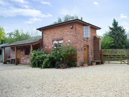 Felton House | Pepperpot Lodge