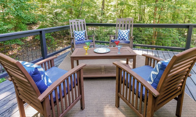 Lake Lure Cottage | Perch and Pine Cottage sleeps 6, lake access firepit