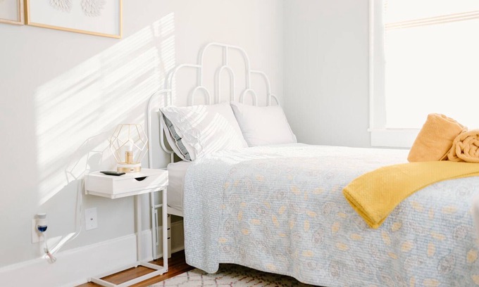 Eastside House | Perch 𓆱 BnB, 3/1 + yoga rm in Victorian Dist East