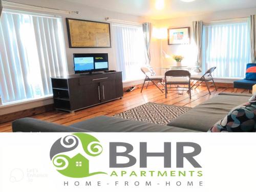 Belfast City Centre Apartment | Perfect Central City Location - Parking - 3 Beds - 2 Bedrooms