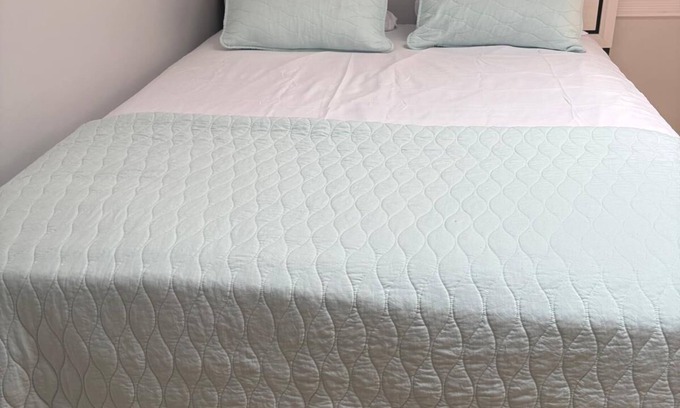 Queens Apartment | Perfect for Tourists - Explore NYC from Queens!