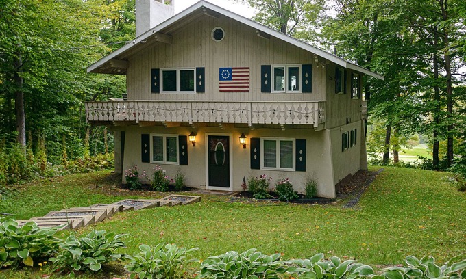 Stratton Mountain House | Perfect "Goldilocks" Ski & Golf House on Stratton Resort