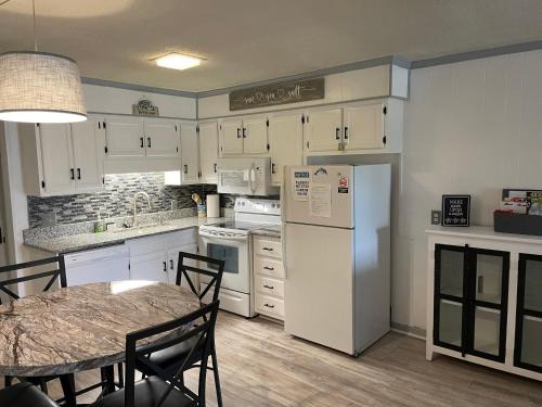 Myrtle Beach Apartment | Perfect Location at the Beach! 1st floor Unit !