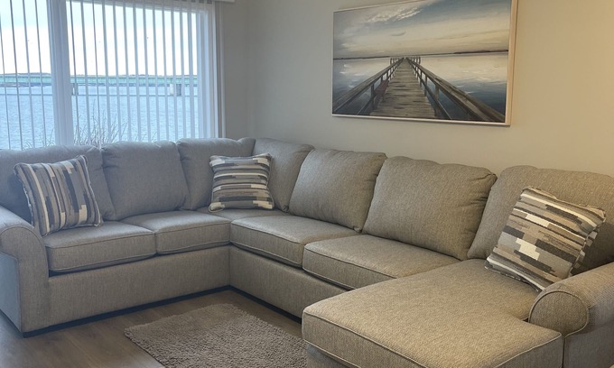 Osage Beach Condo | PERFECT LOCATION WITH A GREAT VIEW. 🐠🌞😎