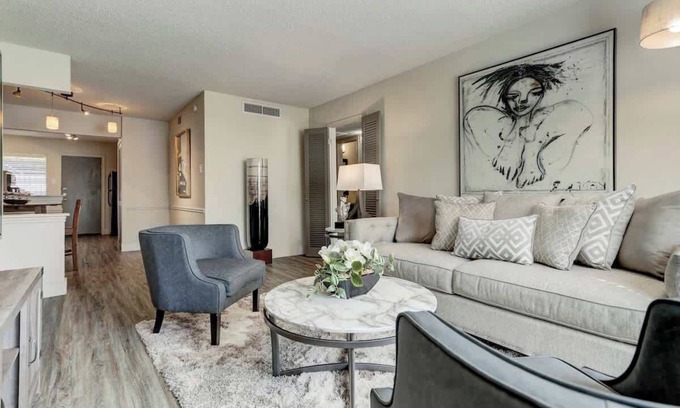 Uptown Apartment | Perfect Perk Marquee Uptown Unit 121 Galleria 2br 2ba