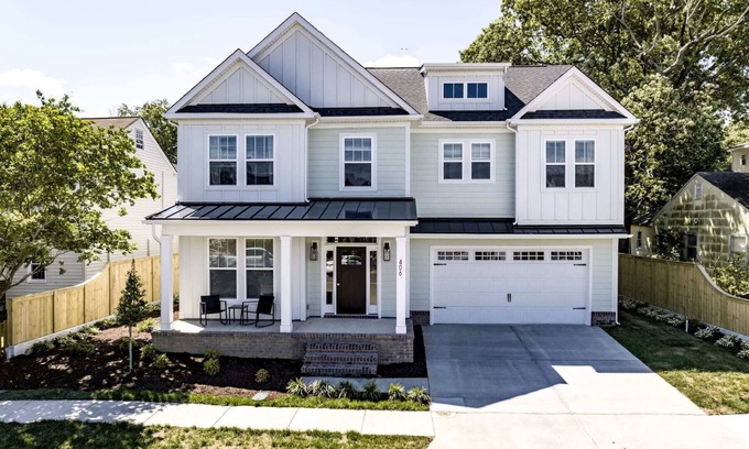 Northeast Virginia Beach House | Perfect Retreat! 6min Walk to the Beach! Luxury!