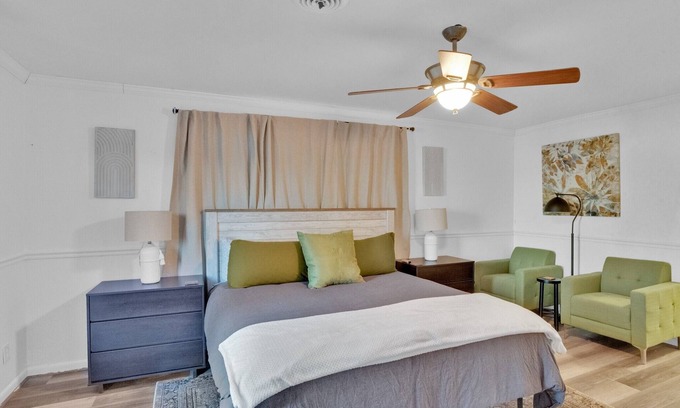 Shreveport House | Perfect View of Cross Lake